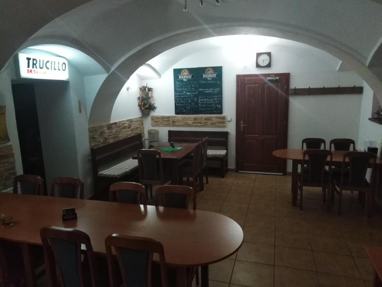 Penzion U Dvojice Нове Место на Мораве Екстериор снимка